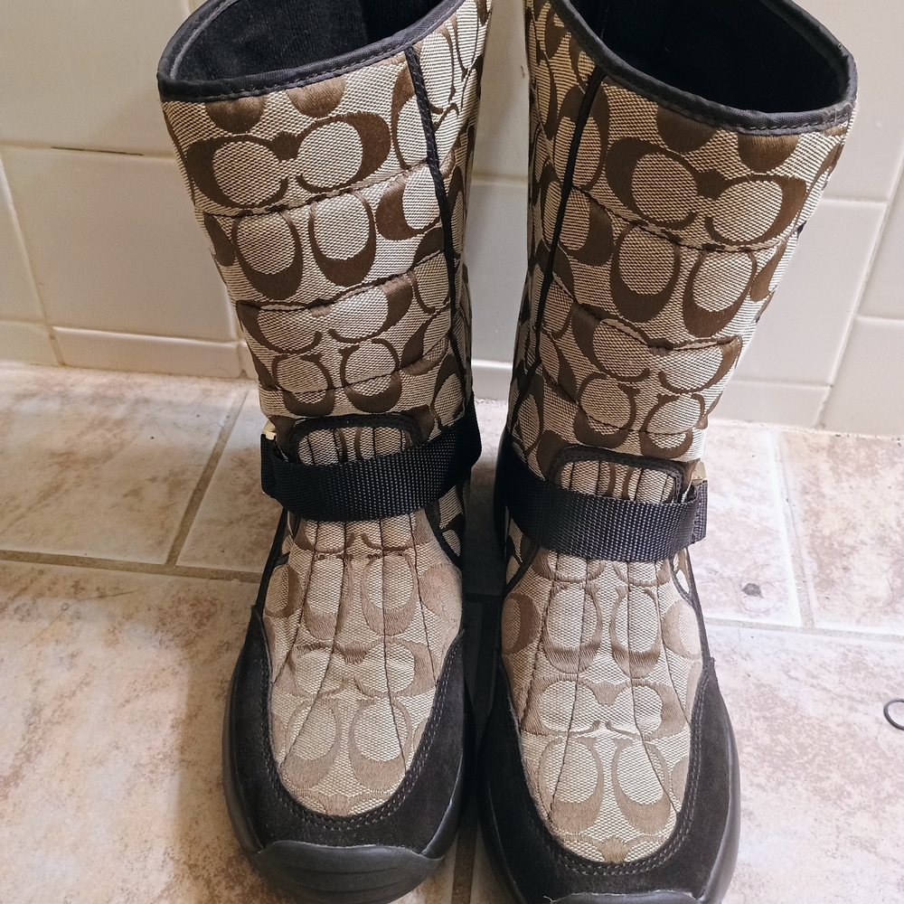 Coach Sharron Signature C boots
